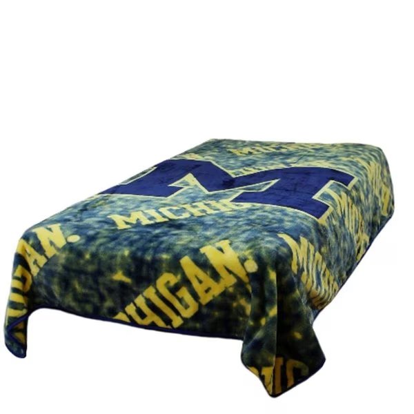 College Covers MICTH Michigan Throw Blanket- Bedspread, College Covers, Mfr#: MICTH